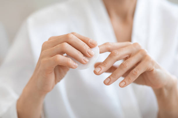 Finger nail falling biblical dream